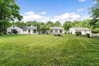 6N356 Dunham Road, Wayne, IL 60184