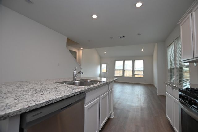 3306 Driftwood Meadow Lane, Richmond, TX 77406