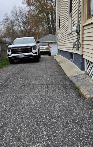 95 Cedar St, Framingham, MA 01702