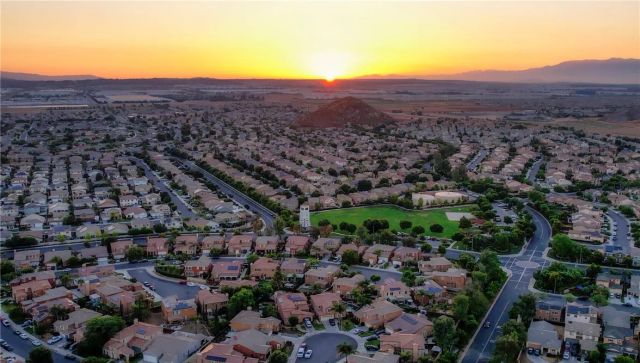 3893 Moravia Court, Perris, CA 92571