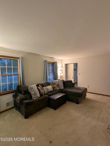 314 Fieldcrest Drive, New Egypt, NJ 08533