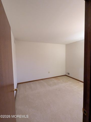 314 Fieldcrest Drive, New Egypt, NJ 08533