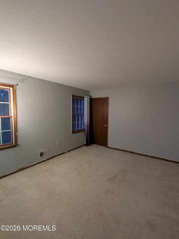 314 Fieldcrest Drive, New Egypt, NJ 08533