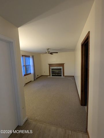314 Fieldcrest Drive, New Egypt, NJ 08533