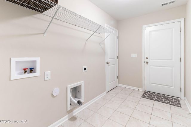 1004 Lendy Drive, Greenville, NC 27858