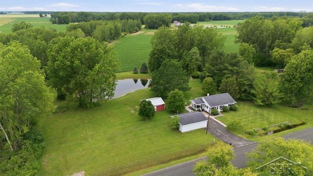 2138 S Smiths Crossing Road, Ingersoll Twp, MI 48640