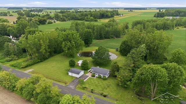 2138 S Smiths Crossing Road, Ingersoll Twp, MI 48640