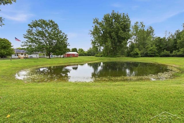 2138 S Smiths Crossing Road, Ingersoll Twp, MI 48640