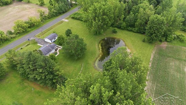 2138 S Smiths Crossing Road, Ingersoll Twp, MI 48640