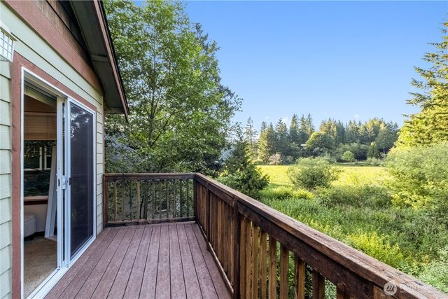 6 Nighthawk Circle, Bellingham, WA 98229