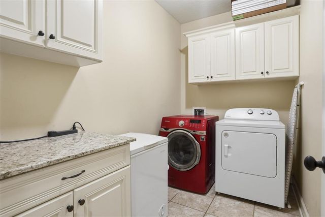 633 Becky Lane, Lake Charles, LA 70605