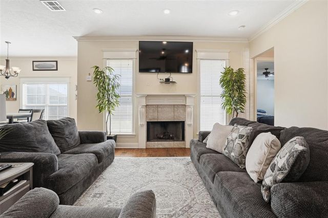 633 Becky Lane, Lake Charles, LA 70605