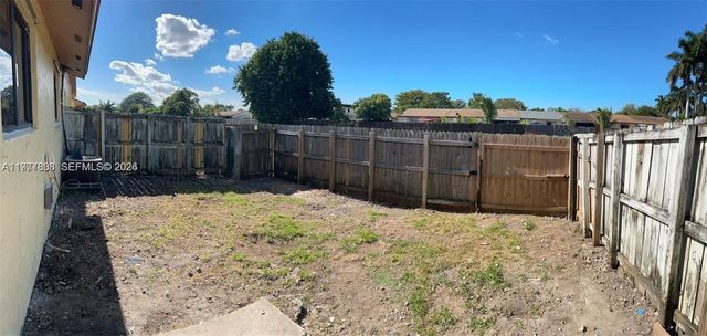 28018 SW 141st Pl, Homestead, FL 33033