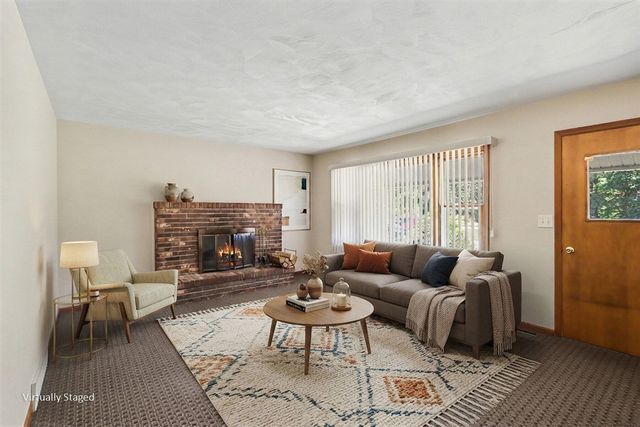 23275 N Uldriks Drive, Battle Creek, MI 49017