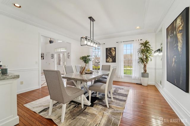 2 Harvest Lane, Washington, NJ 07853