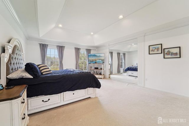 2 Harvest Lane, Washington, NJ 07853