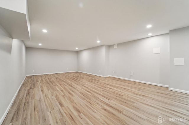2 Harvest Lane, Washington, NJ 07853