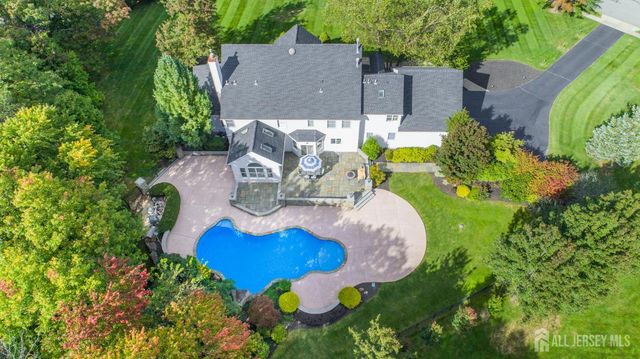 2 Harvest Lane, Washington, NJ 07853