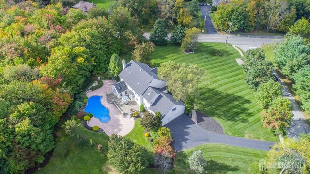 2 Harvest Lane, Washington, NJ 07853