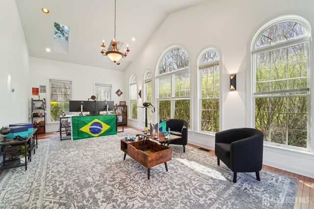 2 Harvest Lane, Washington, NJ 07853