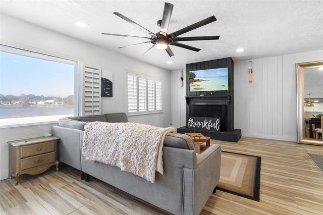 1378 BAILEY AVENUE, Deltona, FL 32725