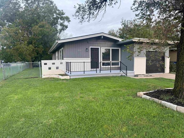 2804 S Everett, Wichita, KS 67217