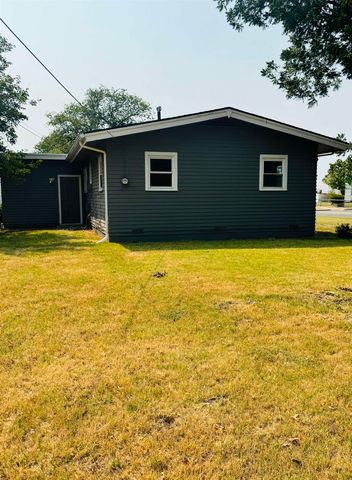 2804 S Everett, Wichita, KS 67217