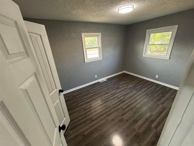 2804 S Everett, Wichita, KS 67217