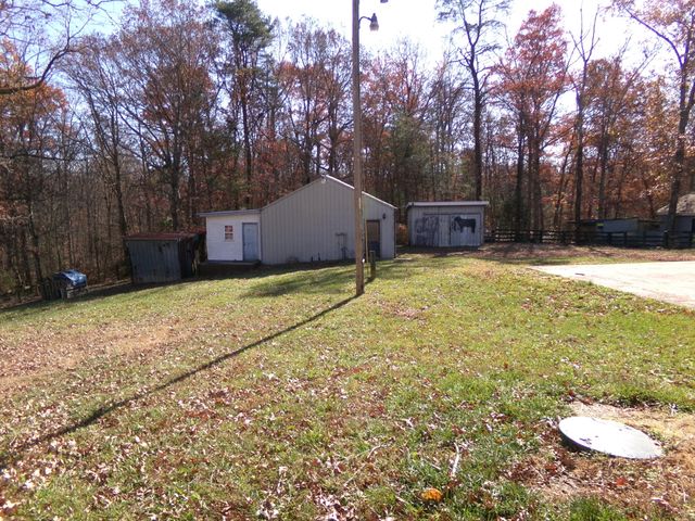 305 Pine Hill Spur, Jeffersonville, KY 40337