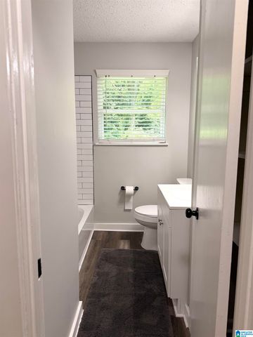 218 MEADOWOOD AVENUE, Hueytown, AL 35023