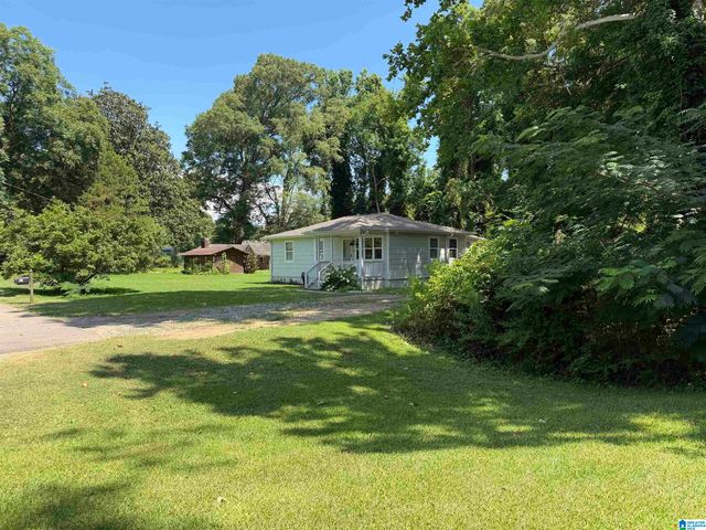 218 MEADOWOOD AVENUE, Hueytown, AL 35023