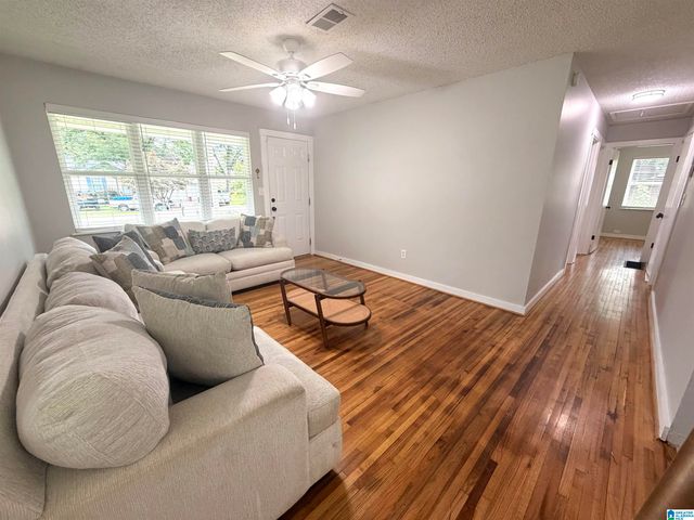 218 MEADOWOOD AVENUE, Hueytown, AL 35023