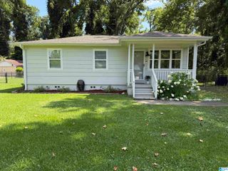 218 MEADOWOOD AVENUE, Hueytown, AL 35023
