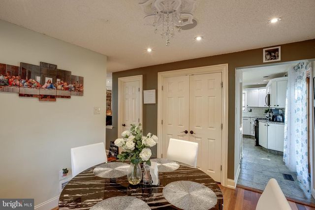 14 RIDGEVIEW AVE, Berlin, NJ 08009