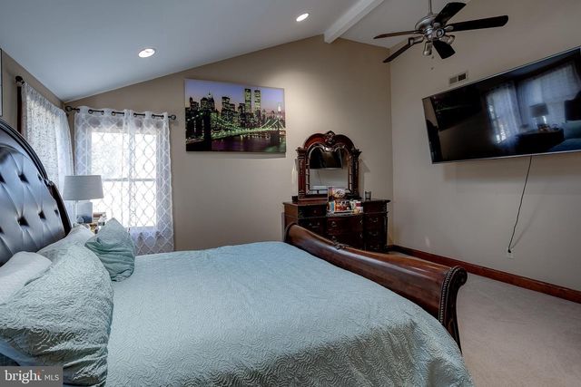 14 RIDGEVIEW AVE, Berlin, NJ 08009