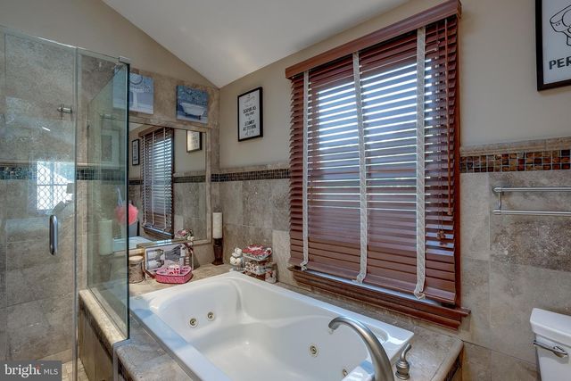 14 RIDGEVIEW AVE, Berlin, NJ 08009