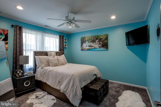 14 RIDGEVIEW AVE, Berlin, NJ 08009