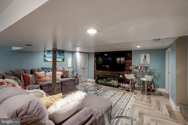 14 RIDGEVIEW AVE, Berlin, NJ 08009