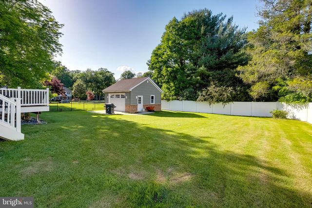 14 RIDGEVIEW AVE, Berlin, NJ 08009