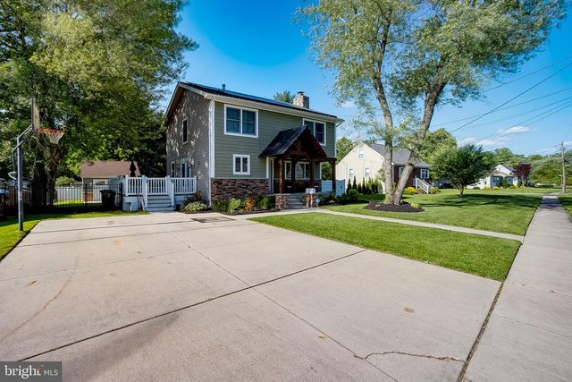 14 RIDGEVIEW AVE, Berlin, NJ 08009