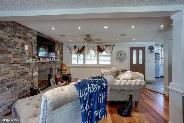 14 RIDGEVIEW AVE, Berlin, NJ 08009