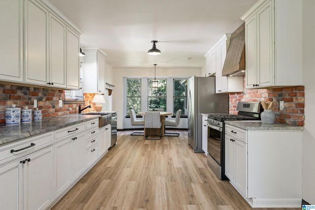 2213 PIONEER DRIVE, Hoover, AL 35226