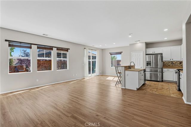 1621 Serval Way, Palmdale, CA 93551