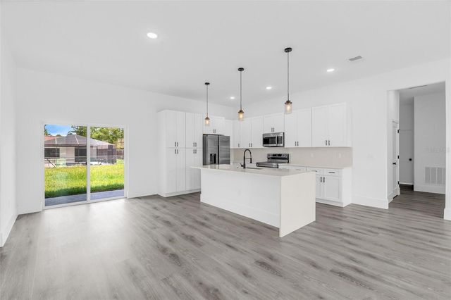 15630 SW 49TH AVENUE ROAD, Ocala, FL 34473
