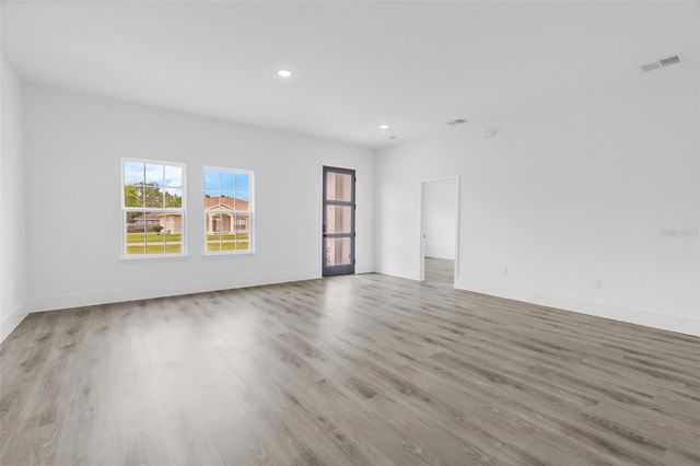 15630 SW 49TH AVENUE ROAD, Ocala, FL 34473