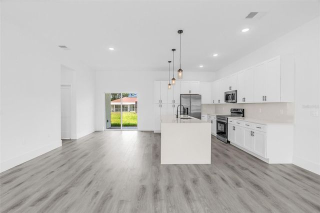 15630 SW 49TH AVENUE ROAD, Ocala, FL 34473