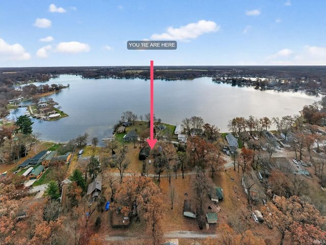 8211 N Tippecanoe Drive, Walkerton, IN 46574