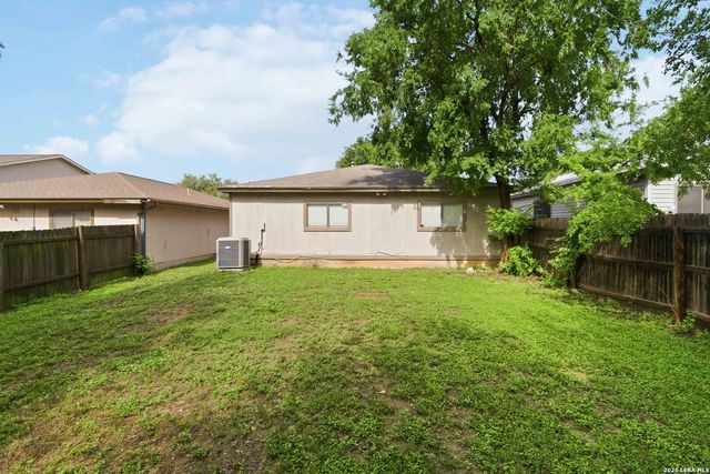 12722 HUNTSMAN VIEW DR, San Antonio, TX 78249