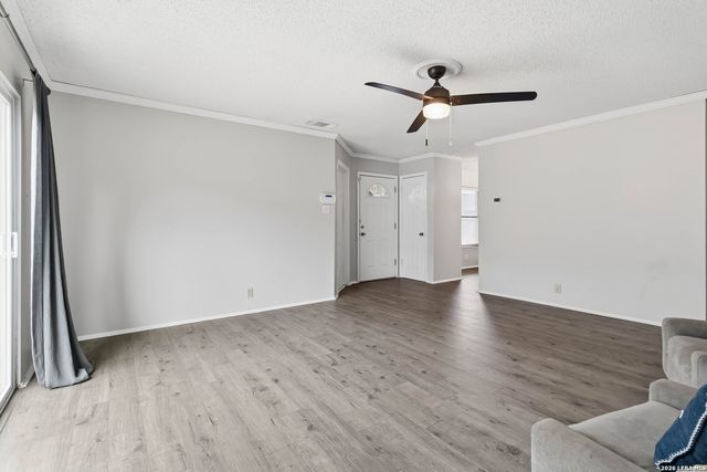 12722 HUNTSMAN VIEW DR, San Antonio, TX 78249