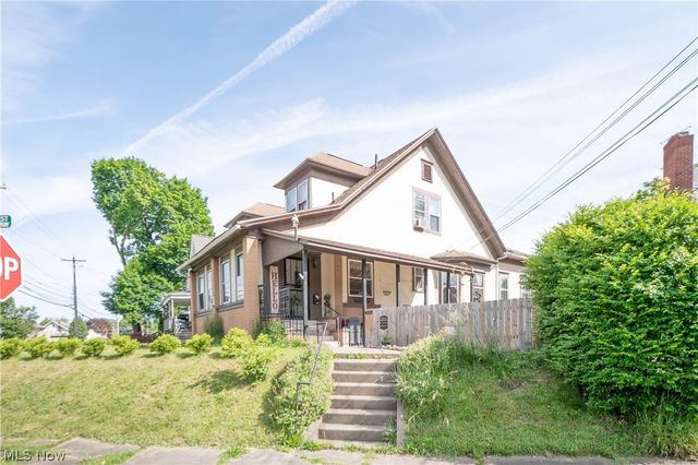 1302 Fulton Road NW, Canton, OH 44703